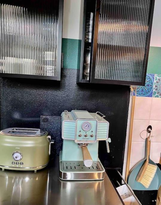 Duplex Arago Au Coeur De Sete, Comme Une Petite Maison Luaran gambar