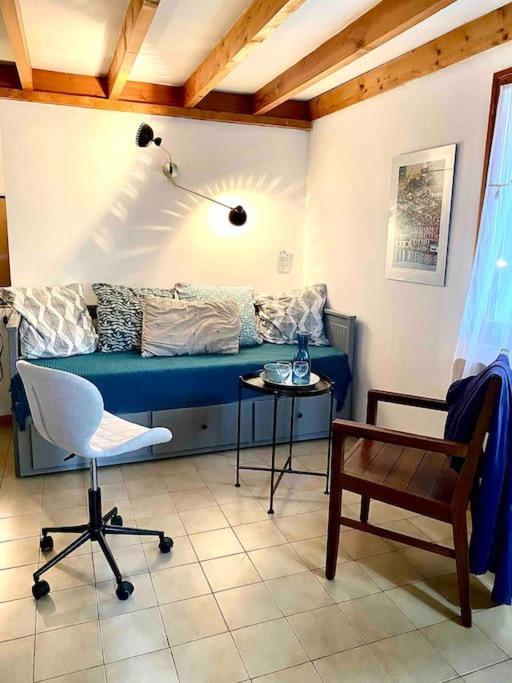 Duplex Arago Au Coeur De Sete, Comme Une Petite Maison Luaran gambar
